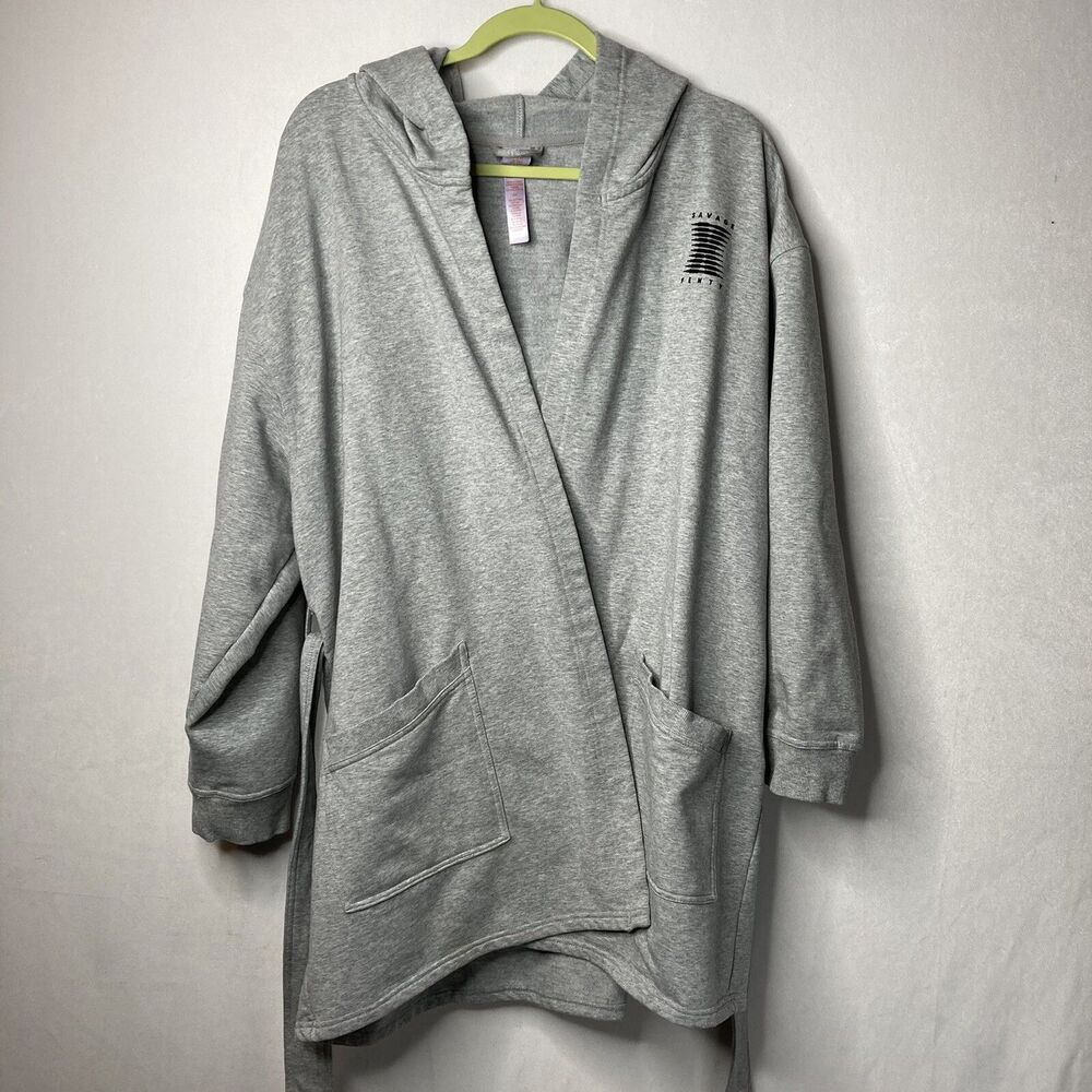 Fenty Savage Robe Women's Size XS/S Short Hooded Waist Tie Gray Comfort Cozy